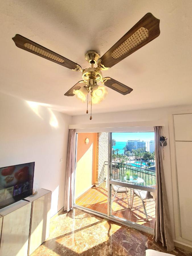 Aa Guest - The Golden Sea Views Eco Apartment เบนัลมาเดนา ภายนอก รูปภาพ